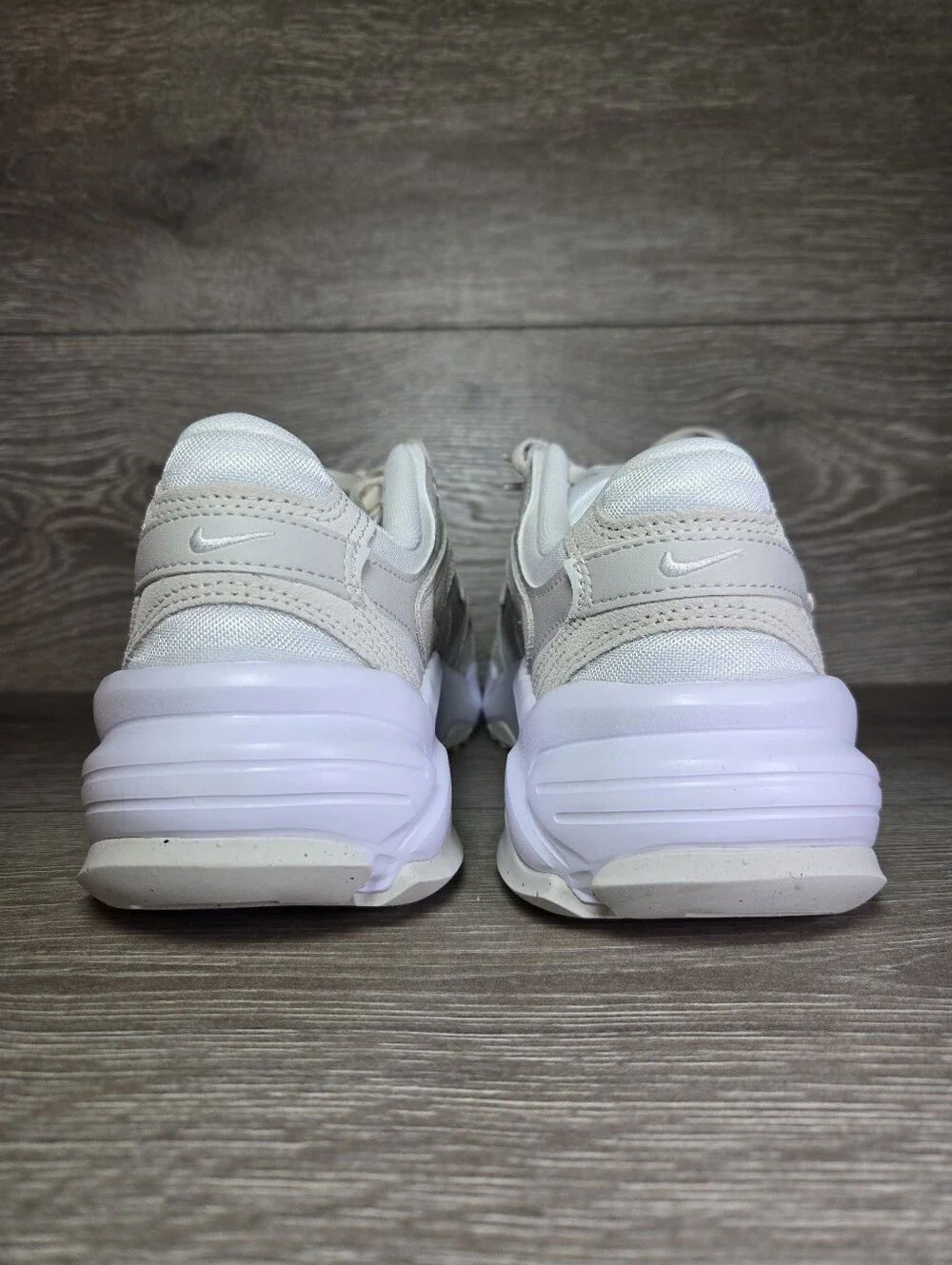 Nike AL8 Women's Running Shoes Sail / Light Bone Size 9 (FJ3794 100) New In Box